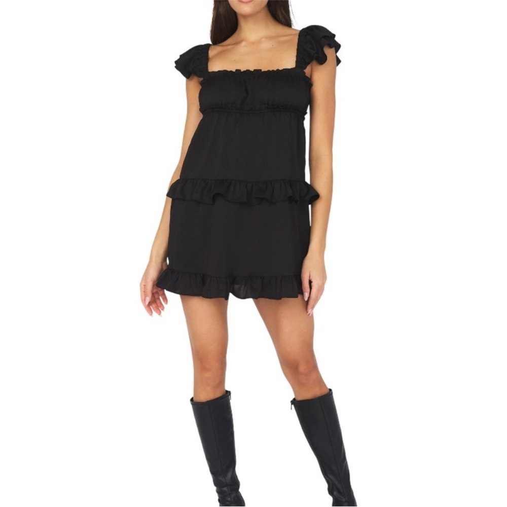 WeWoreWhat - Flirty Crinkle Chiffon Dress - Small
